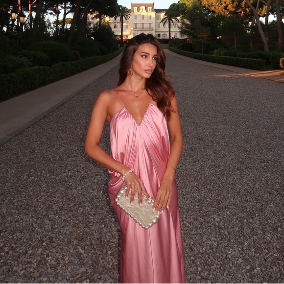 ZARA ZW COLLECTION SATIN VOLUME DRESS - Picture 3 of 16